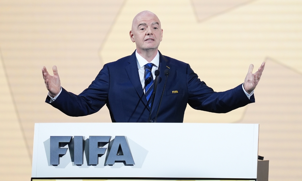 面的独特审 面的独特审